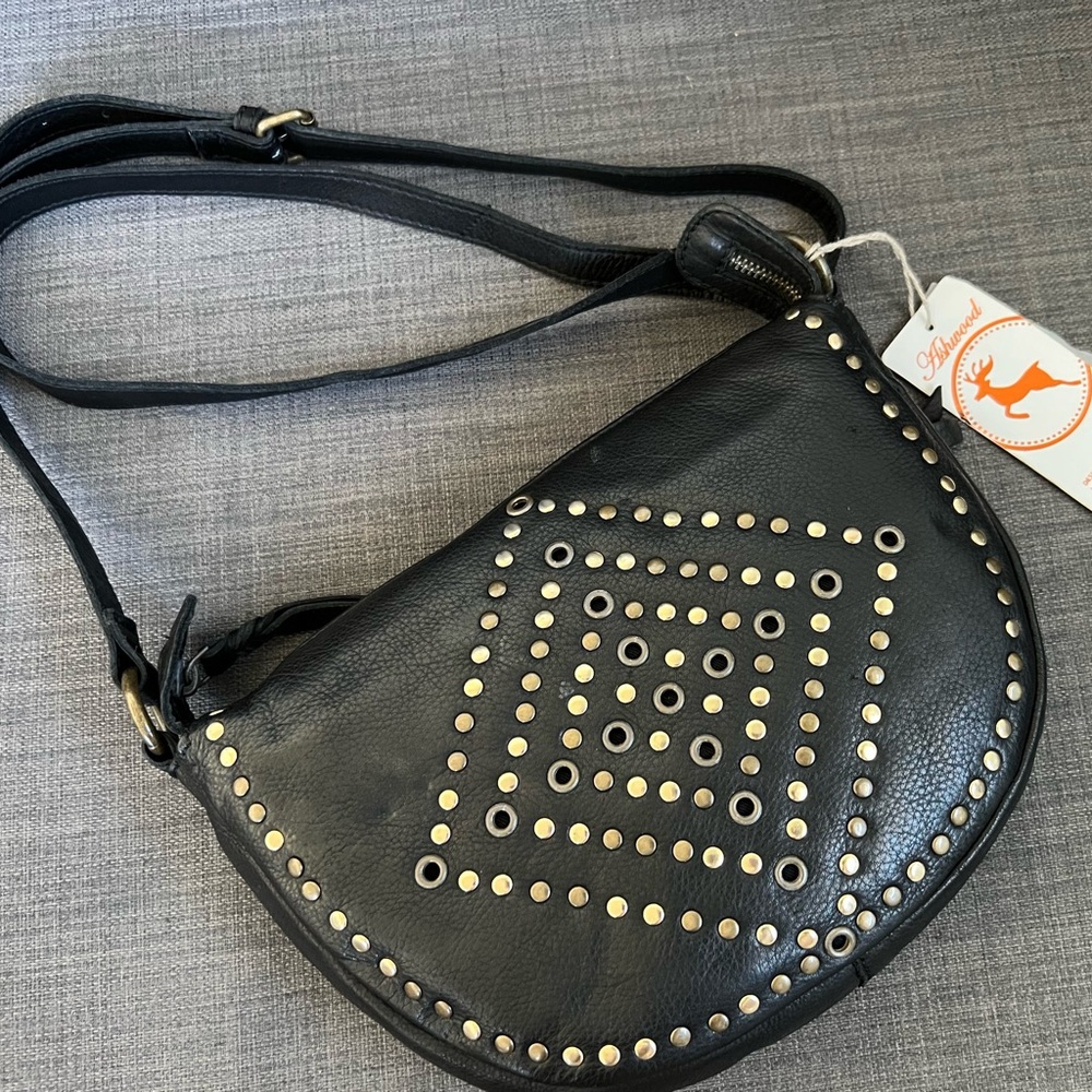 NWT ASHWOOD LEATHER CROSSBODY SHOULDER BAG